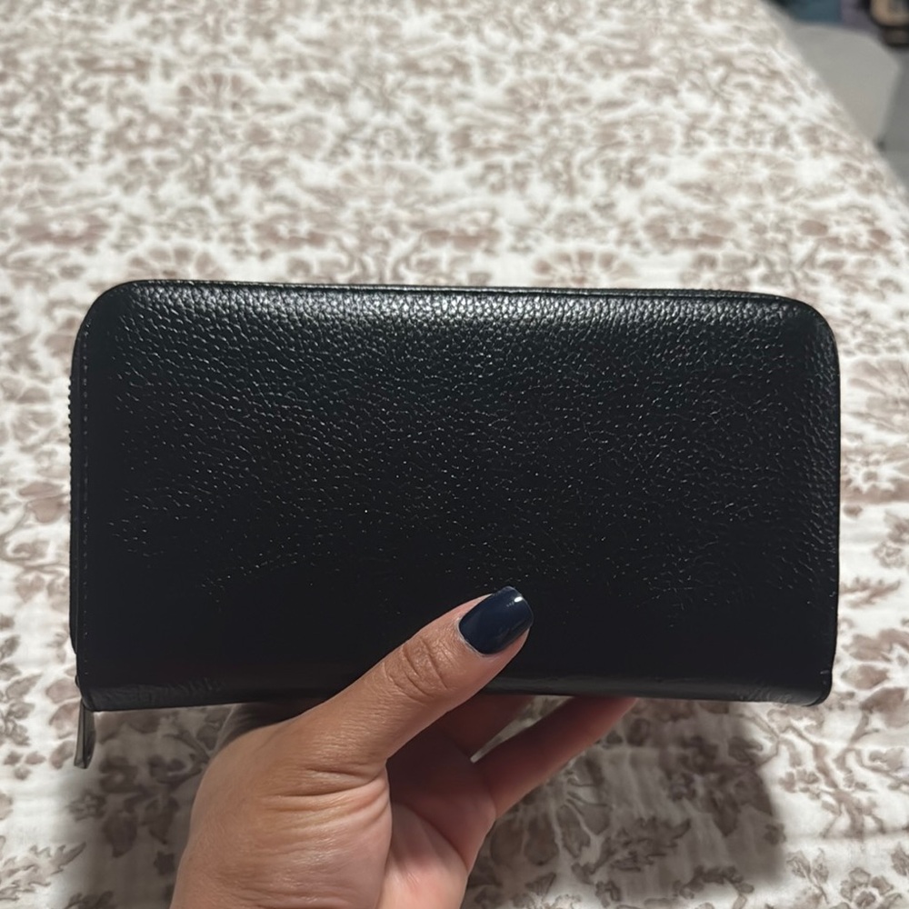Black Textured Wallet - Picture 2 of 15